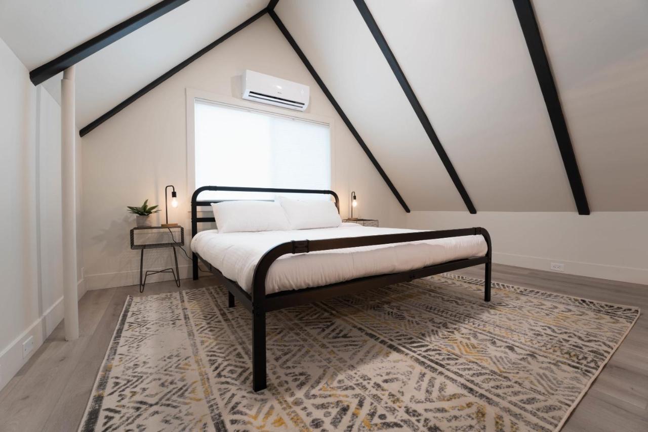 Basecamp Lodge マウント・シャスタ エクステリア 写真