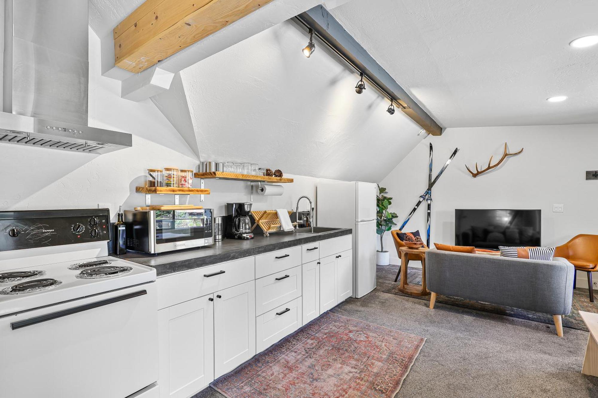 Basecamp Lodge マウント・シャスタ 部屋 写真