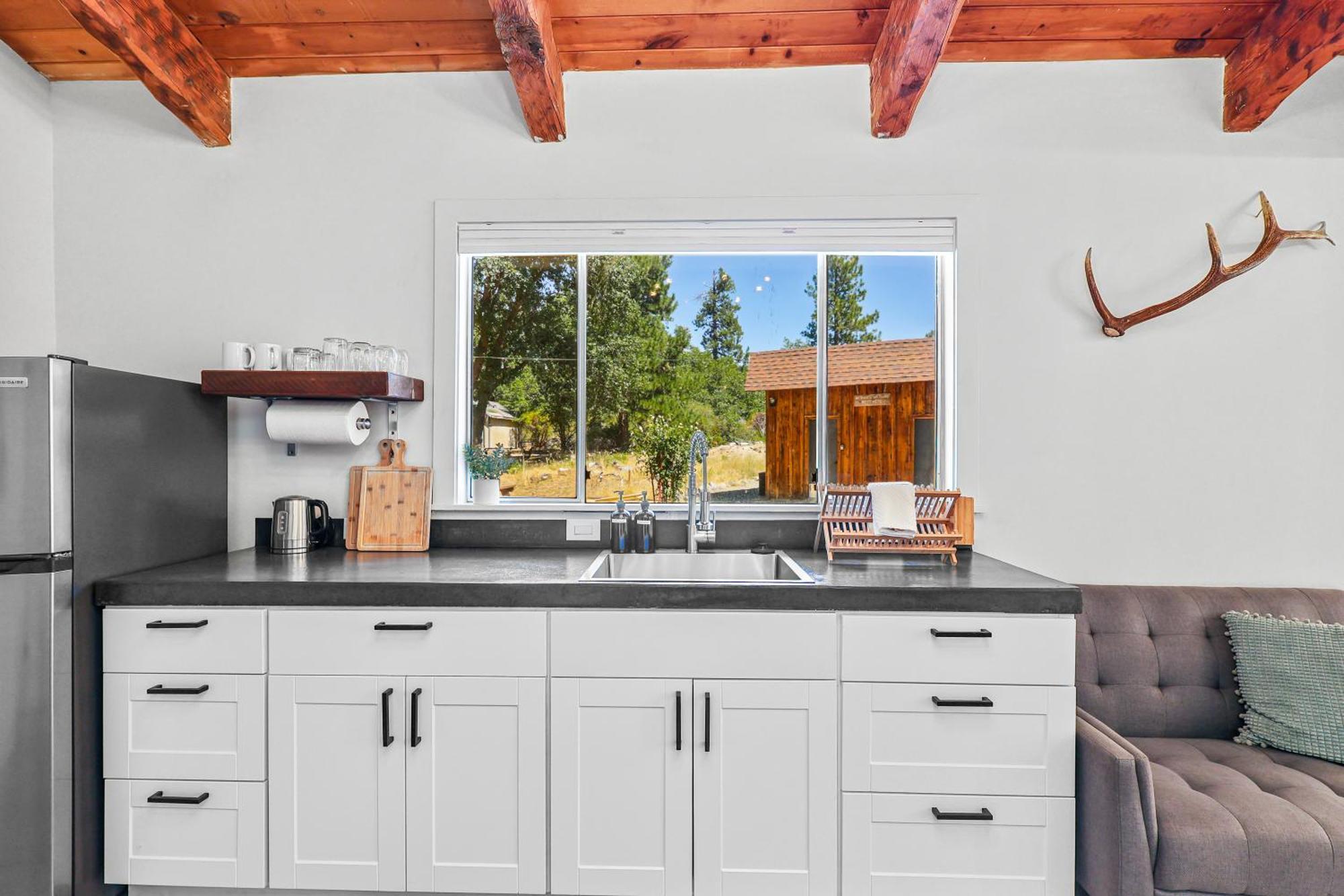 Basecamp Lodge マウント・シャスタ 部屋 写真